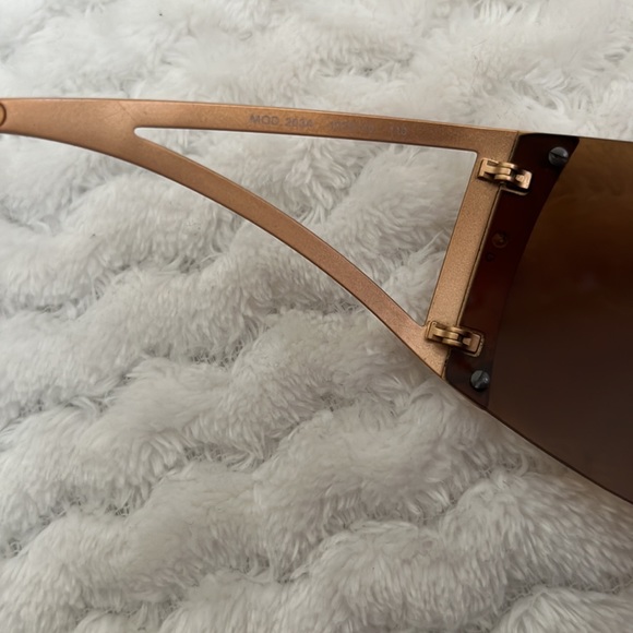 Versace sunglasses - Picture 10 of 15